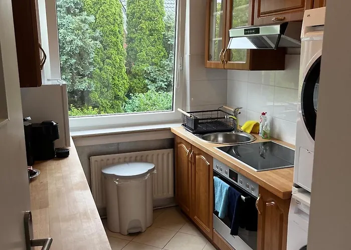 Ruhige Auf Einer Spielstrasse - 5 Minuten Zur S-bahn * Bergisch Gladbach